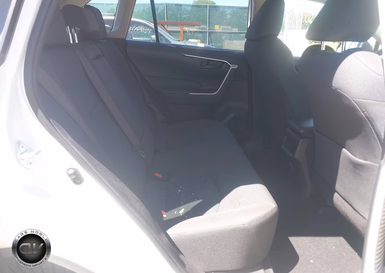 2019 Toyota Rav4 Le VIN:JTMF1RFV6KD003740 - 8
