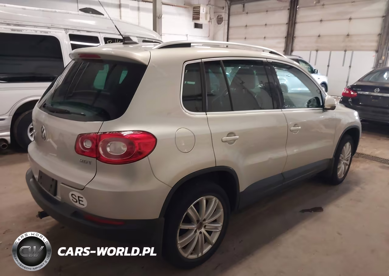2009 Volkswagen Tiguan Sel VIN:WVGAV95N79W529188 - 4
