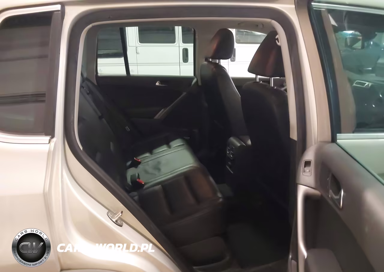 2009 Volkswagen Tiguan Sel VIN:WVGAV95N79W529188 - 8