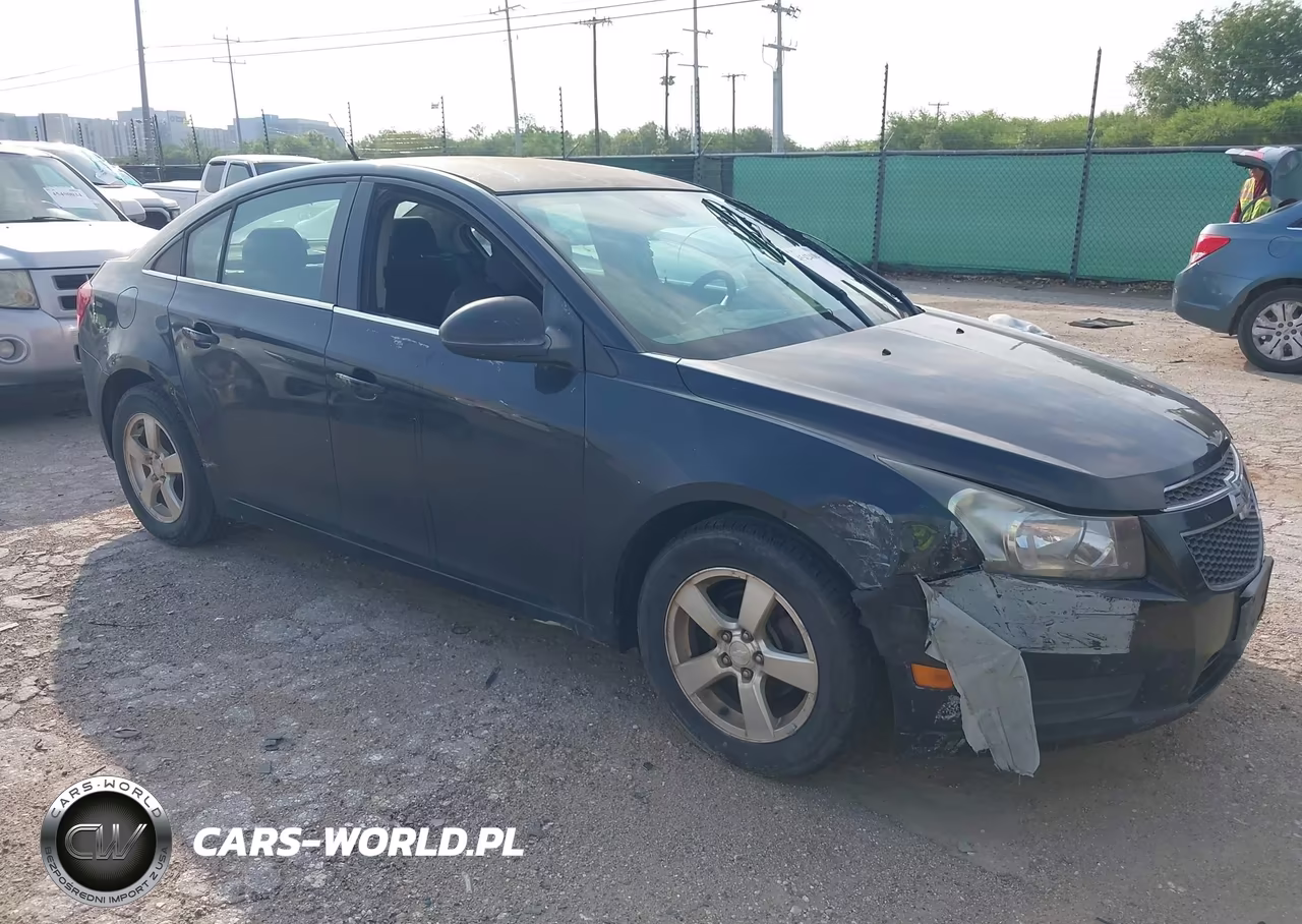 2013 Chevrolet Cruze 1Lt Auto – zdjęcie 1 z 11