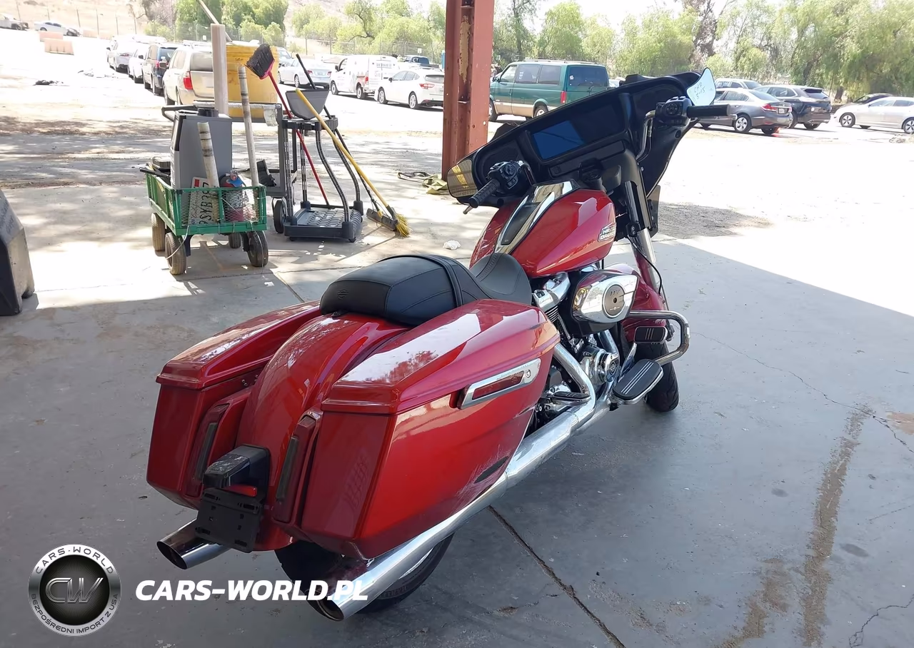 2025 Harley-Davidson Flhx VIN:1HD1KB727SB632050 - 4