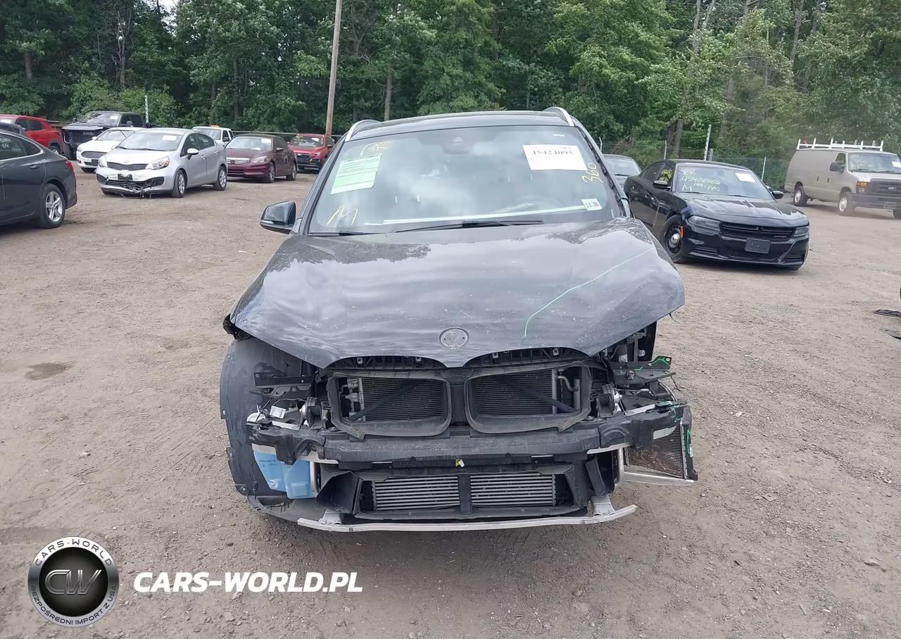 2021 BMW X1 xDrive28I VIN:WBXJG9C02M5U35744 - 13