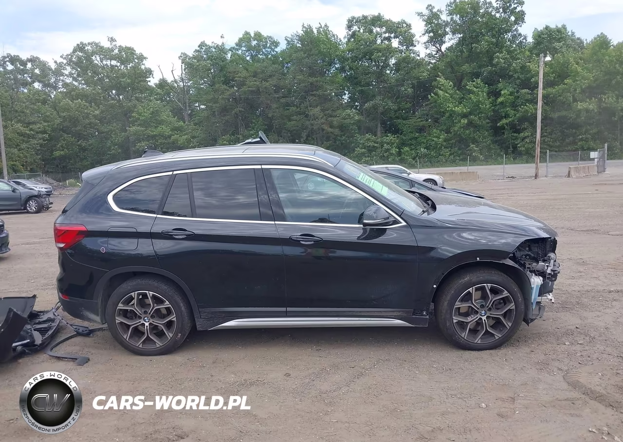 2021 BMW X1 xDrive28I VIN:WBXJG9C02M5U35744 - 14