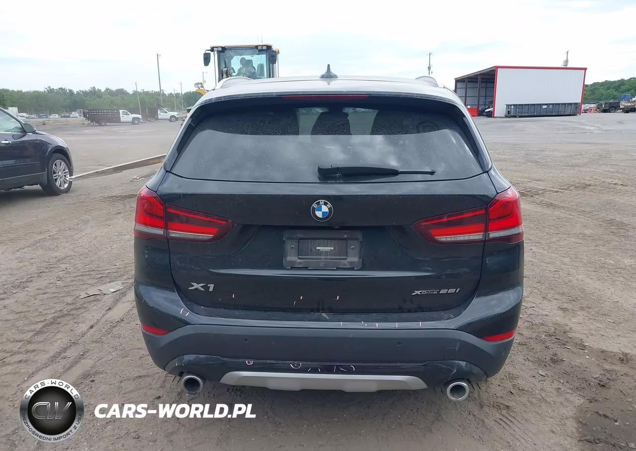 2021 BMW X1 xDrive28I VIN:WBXJG9C02M5U35744 - 17