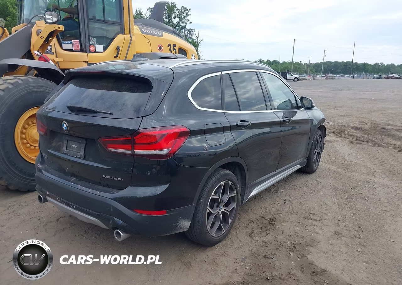 2021 BMW X1 xDrive28I VIN:WBXJG9C02M5U35744 - 4