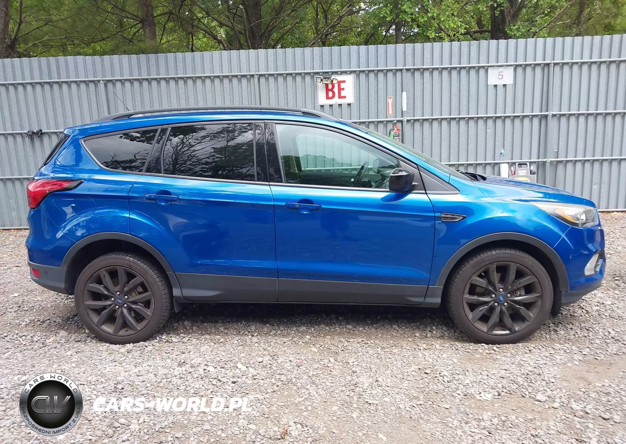 2019 Ford Escape Se VIN:1FMCU9GD9KUA85281 - 13