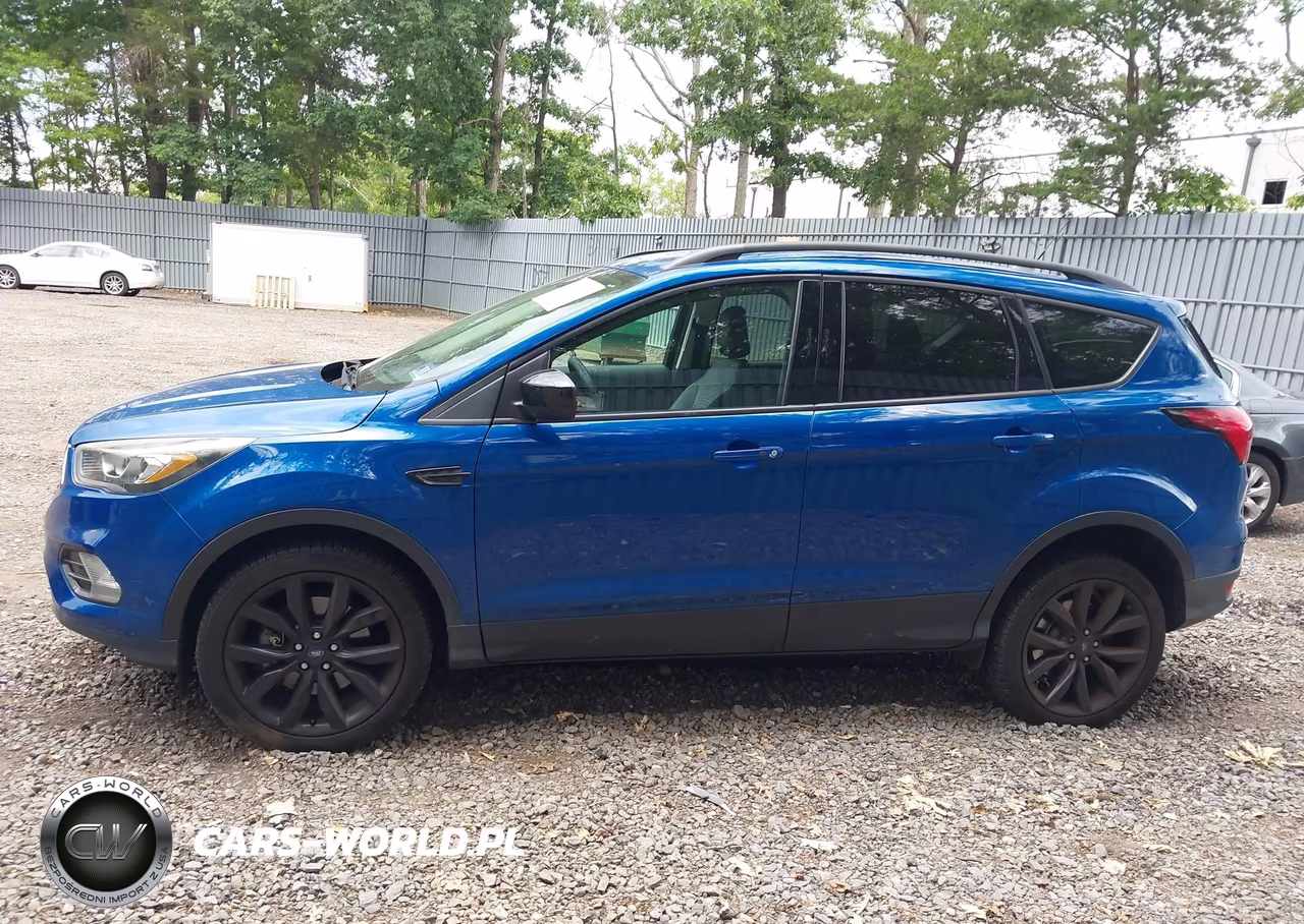 2019 Ford Escape Se VIN:1FMCU9GD9KUA85281 - 14