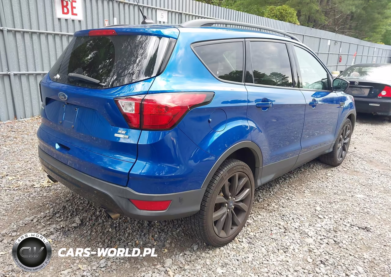 2019 Ford Escape Se VIN:1FMCU9GD9KUA85281 - 4
