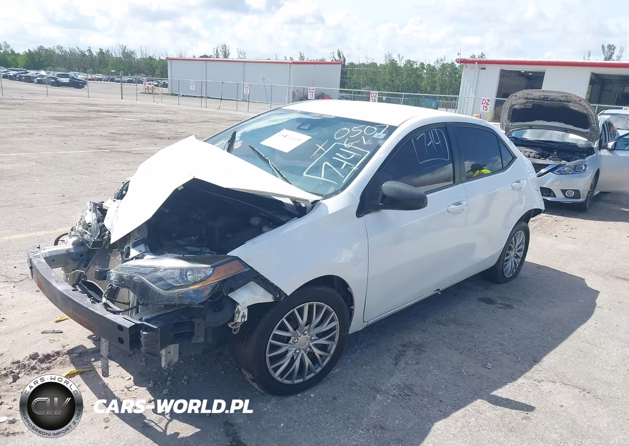 2017 Toyota Corolla Le VIN:5YFBURHE2HP670507 - 2
