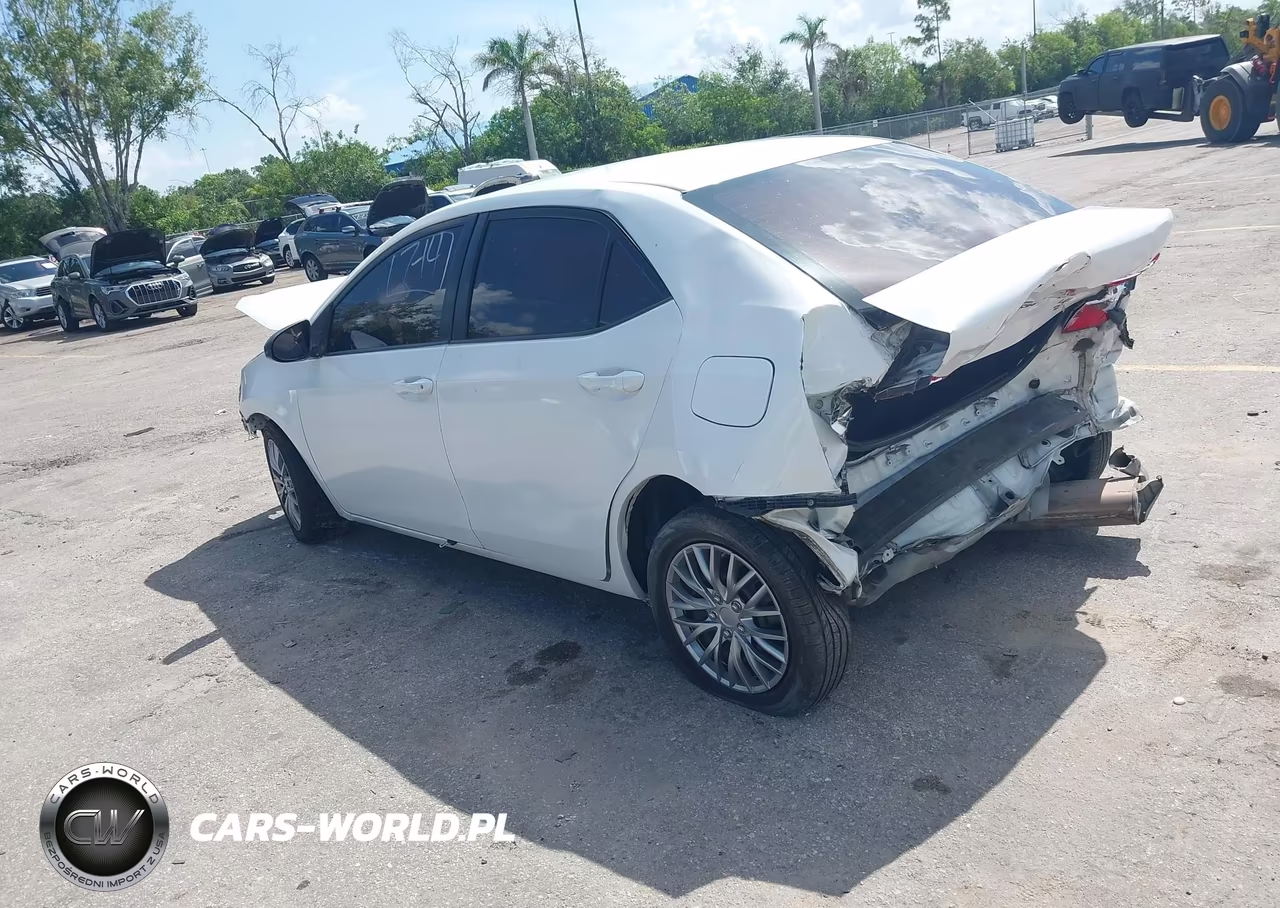 2017 Toyota Corolla Le VIN:5YFBURHE2HP670507 - 3