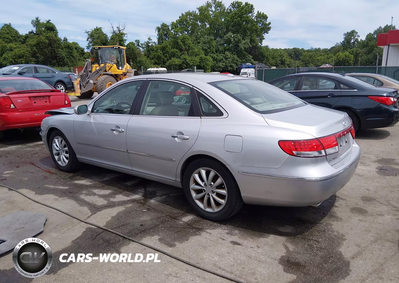 2008 Hyundai Azera Limited VIN:KMHFC46F48A289468 - 3