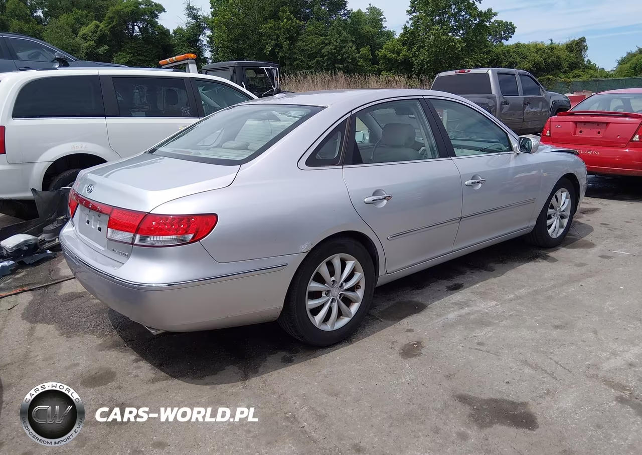 2008 Hyundai Azera Limited VIN:KMHFC46F48A289468 - 4
