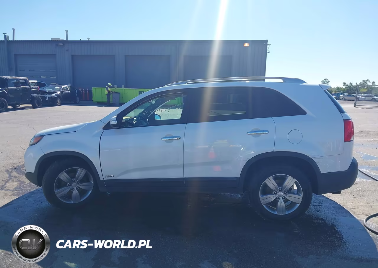 2013 Kia Sorento Ex V6 VIN:5XYKUDA28DG330165 - 14