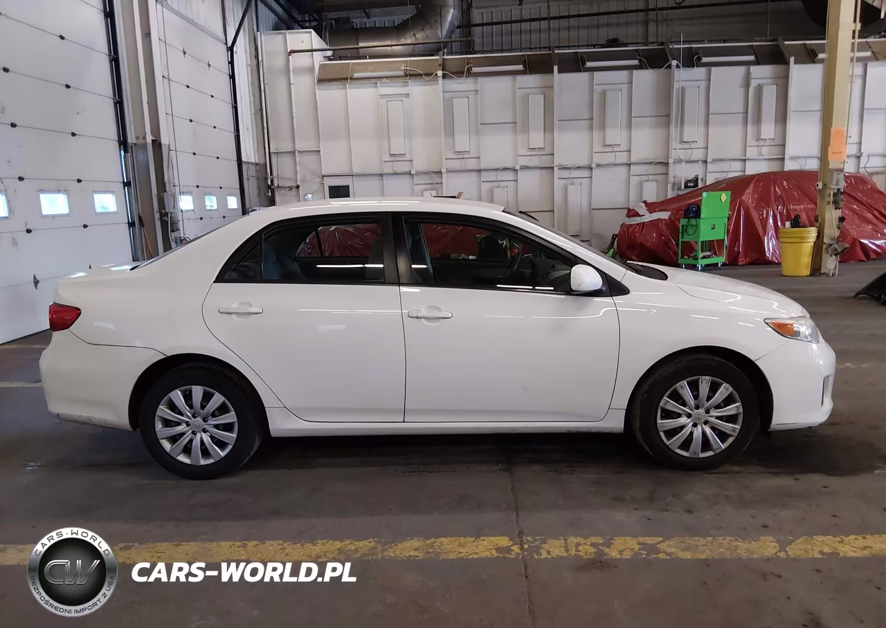 2013 Toyota Corolla Le VIN:JTDBU4EE2DJ121122 - 14