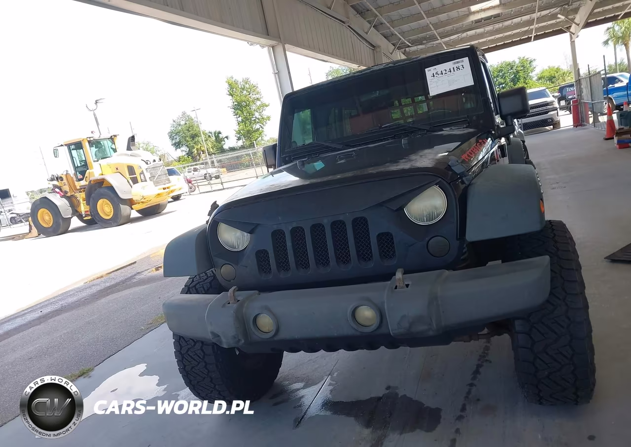 2008 Jeep Wrangler Unlimited Rubicon VIN:1J4GA69138L631808 - 12