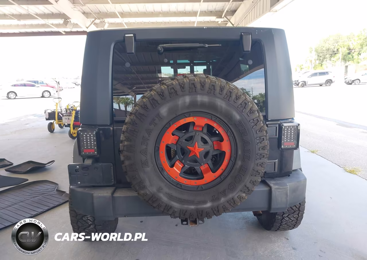2008 Jeep Wrangler Unlimited Rubicon VIN:1J4GA69138L631808 - 16