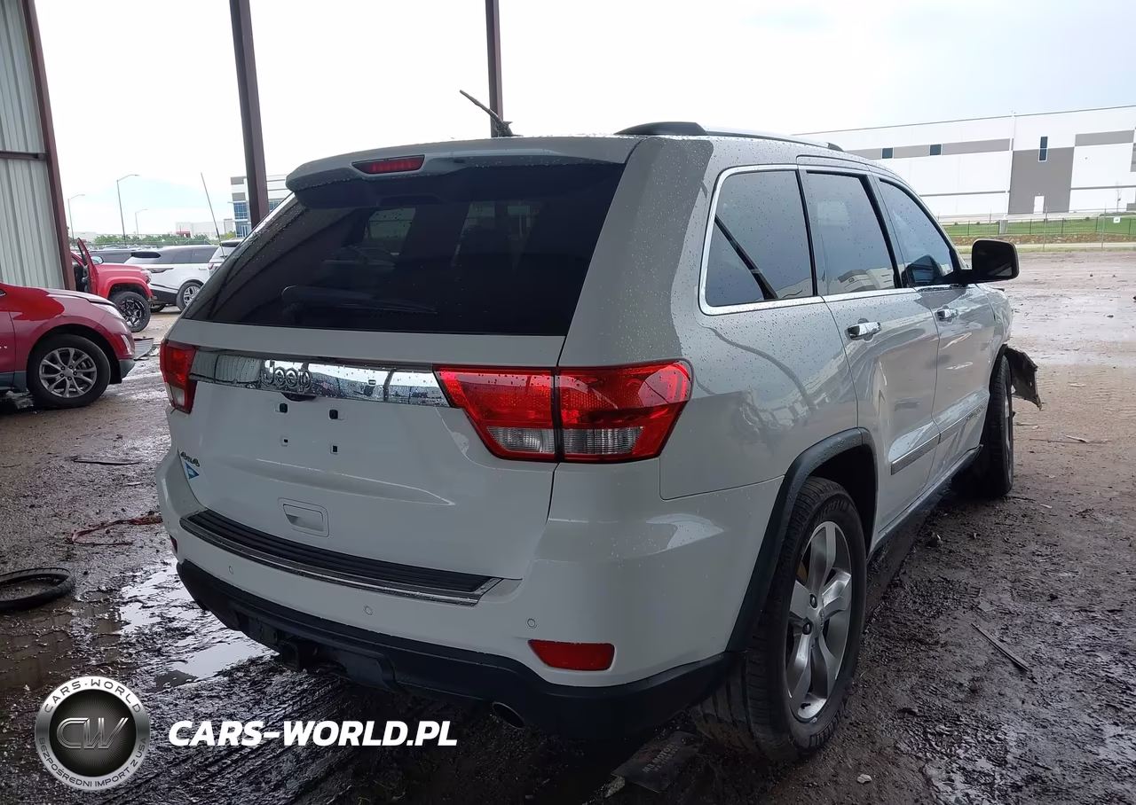 2013 Jeep Grand Cherokee Overland VIN:1C4RJFCT1DC646472 - 4