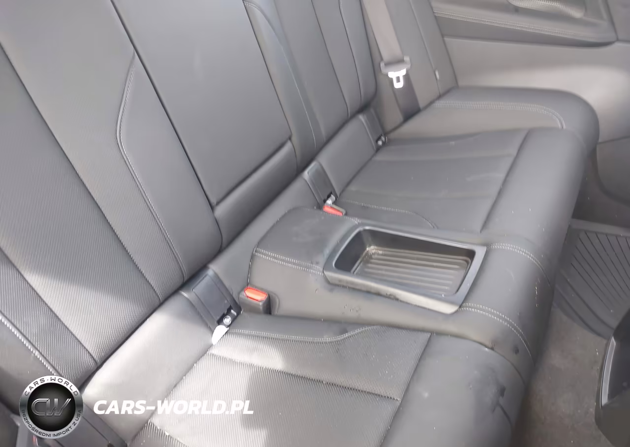 2025 BMW M240 I VIN:3MW43CM05S8F24979 - 8