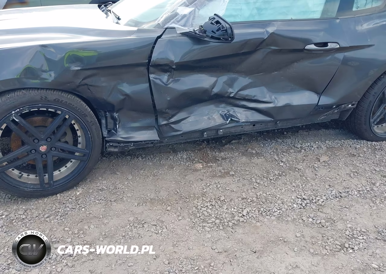2018 Ford Mustang Ecoboost VIN:1FA6P8TH8J5118507 - 6
