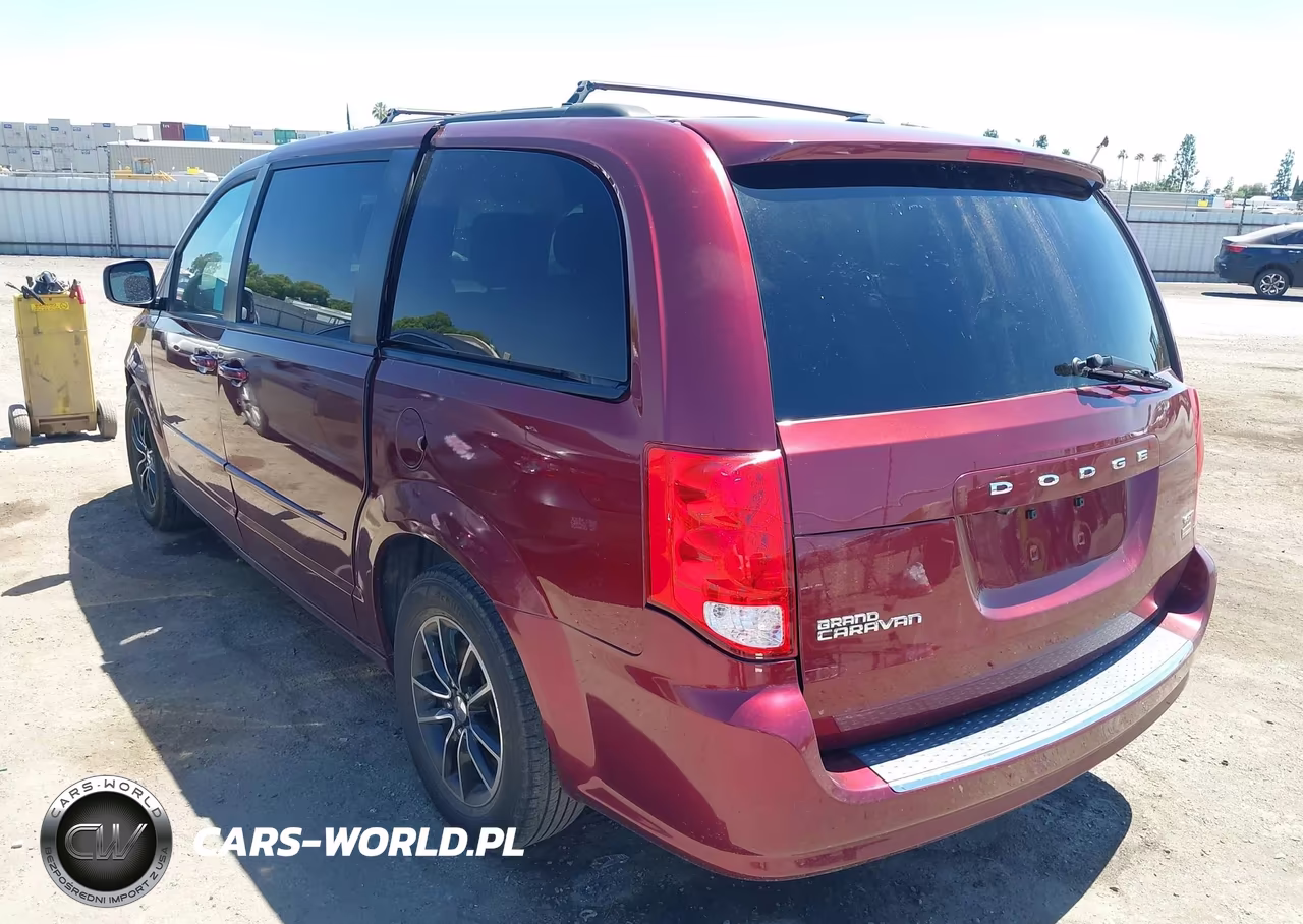 2017 Dodge Grand Caravan Gt VIN:2C4RDGEG5HR863338 - 3
