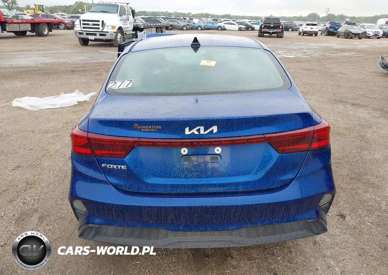 2024 Kia Forte Lxs VIN:3KPF24AD1RE740819 - 16