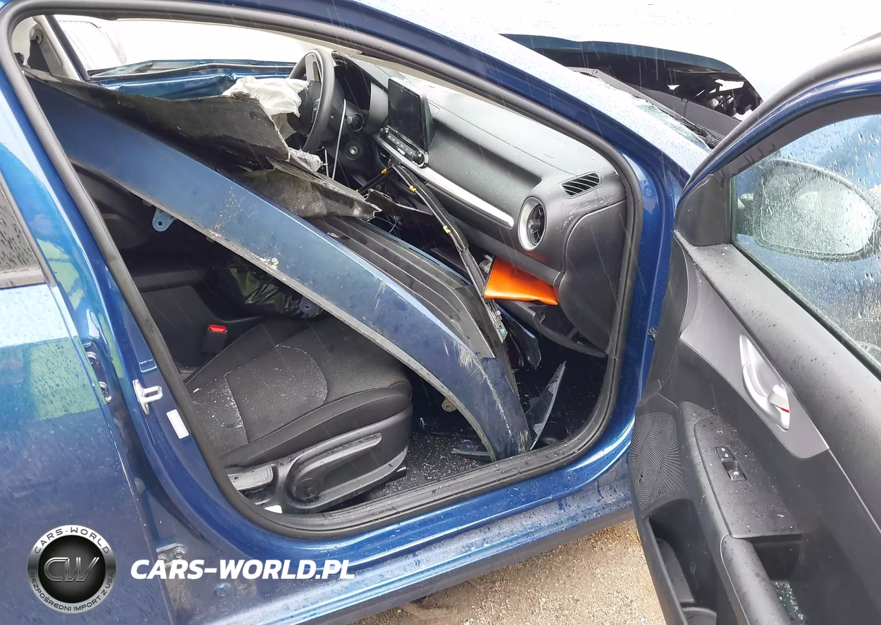 2024 Kia Forte Lxs VIN:3KPF24AD1RE740819 - 5