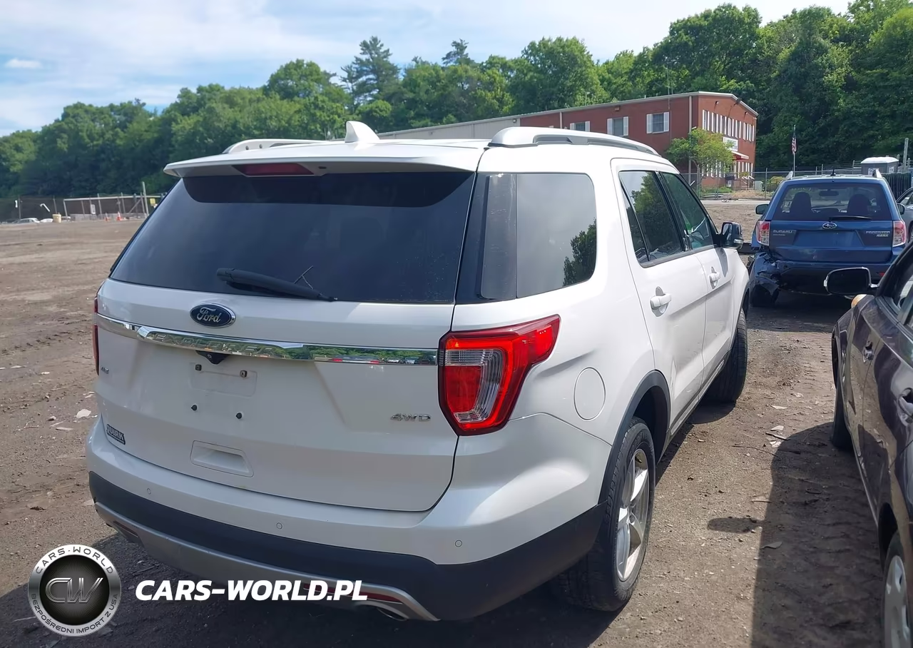 2016 Ford Explorer Xlt VIN:1FM5K8D82GGA92627 - 4