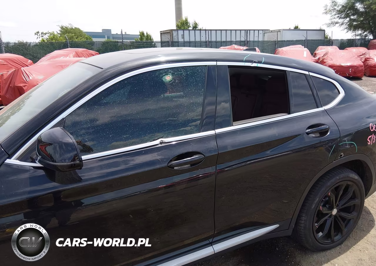 2019 BMW X4 xDrive30I VIN:5UXUJ3C52KLG56212 - 6