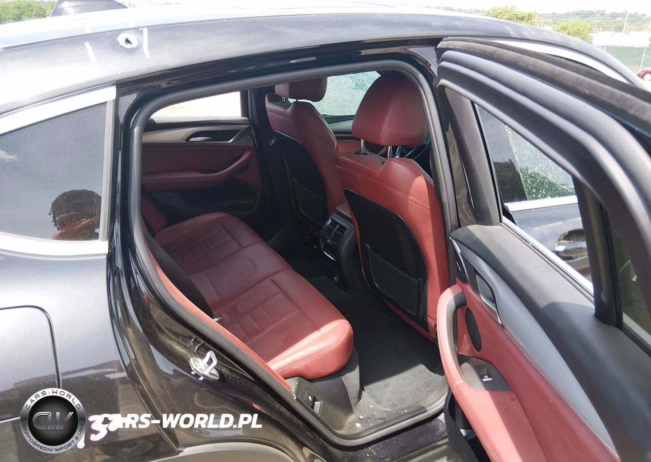 2019 BMW X4 xDrive30I VIN:5UXUJ3C52KLG56212 - 8
