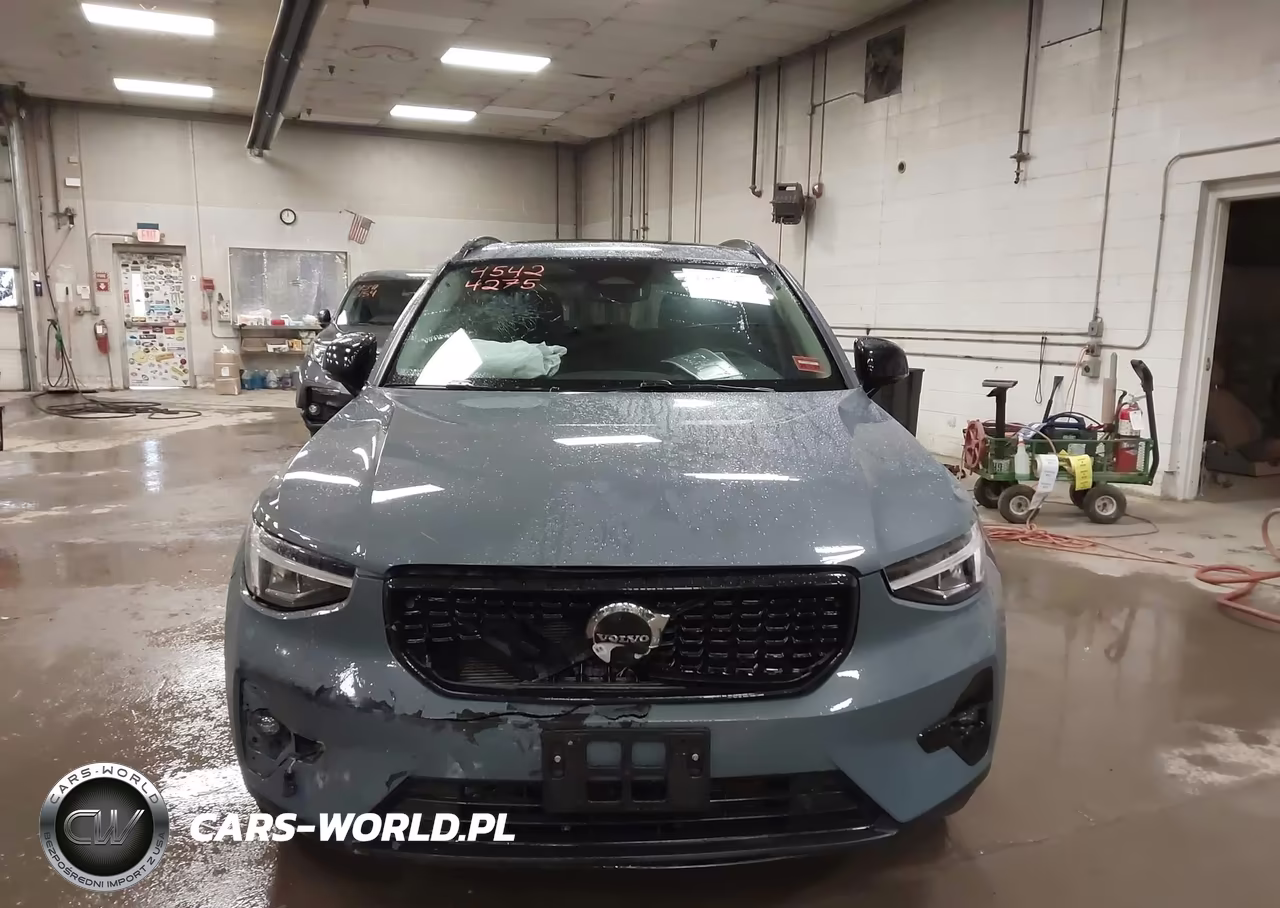 2023 Volvo Xc40 B5 Plus Dark Theme VIN:YV4L12UW8P2943219 - 12