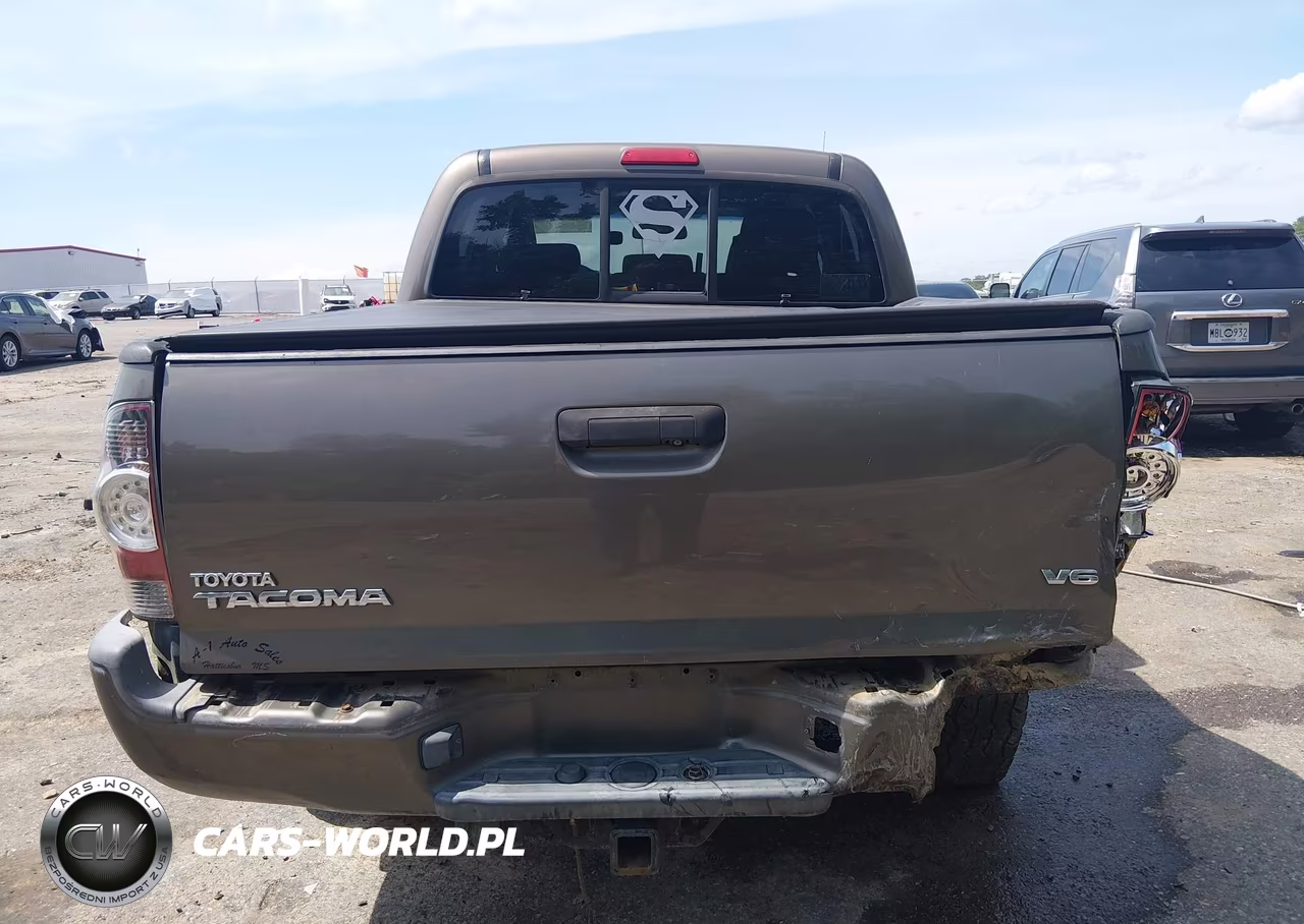 2013 Toyota Tacoma Base V6 VIN:5TFLU4ENXDX073774 - 16