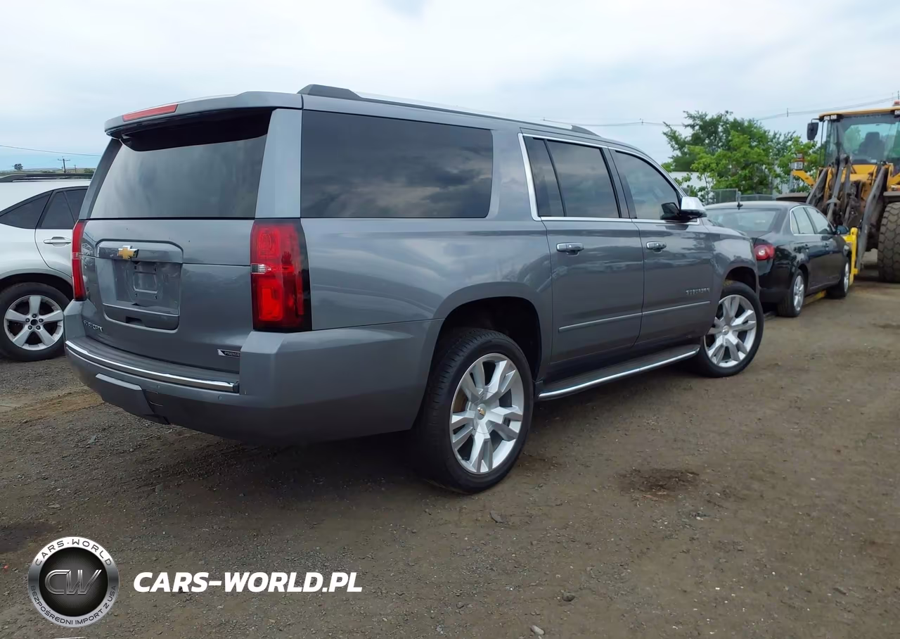 2018 Chevrolet Suburban Premier VIN:1GNSKJKC1JR297753 - 4