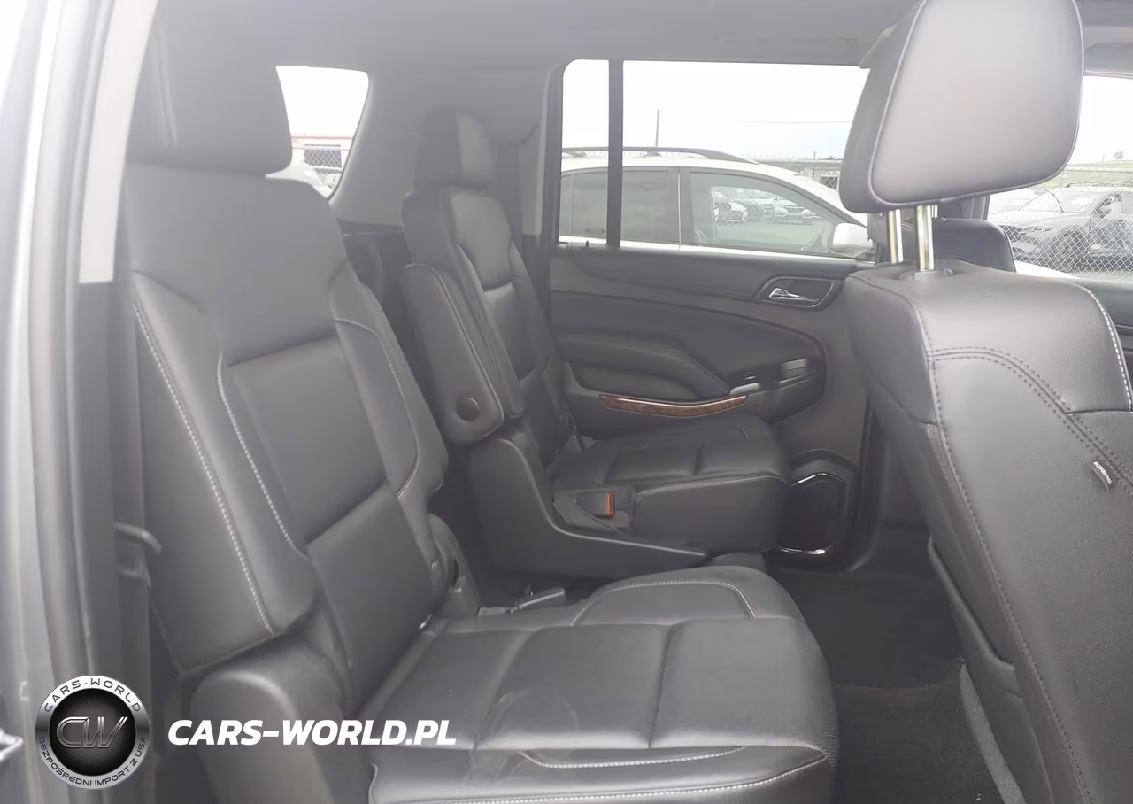2018 Chevrolet Suburban Premier VIN:1GNSKJKC1JR297753 - 8