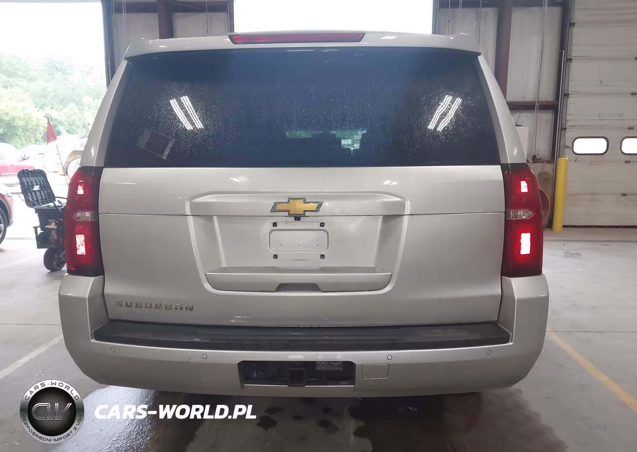 2020 Chevrolet Suburban 4Wd Ls VIN:1GNSKGKC4LR299924 - 16