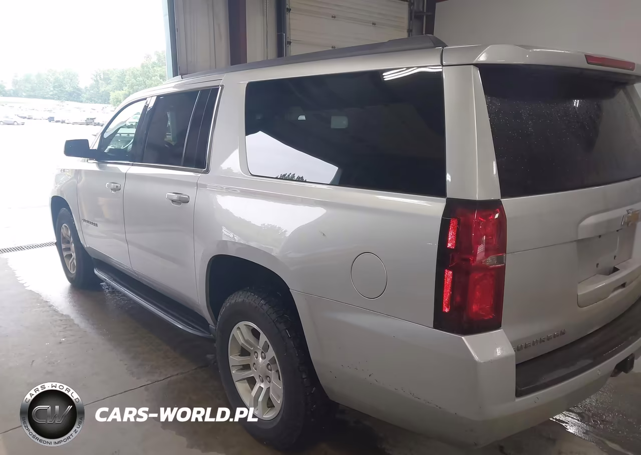 2020 Chevrolet Suburban 4Wd Ls VIN:1GNSKGKC4LR299924 - 3