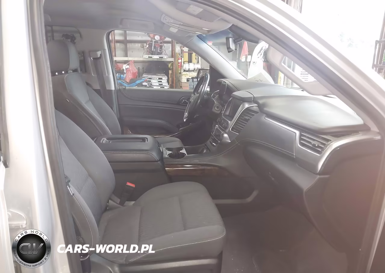 2020 Chevrolet Suburban 4Wd Ls VIN:1GNSKGKC4LR299924 - 5