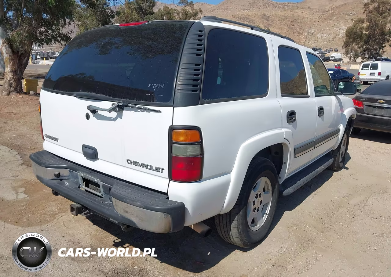 2004 Chevrolet Tahoe Ls VIN:1GNEC13V64J311496 - 4