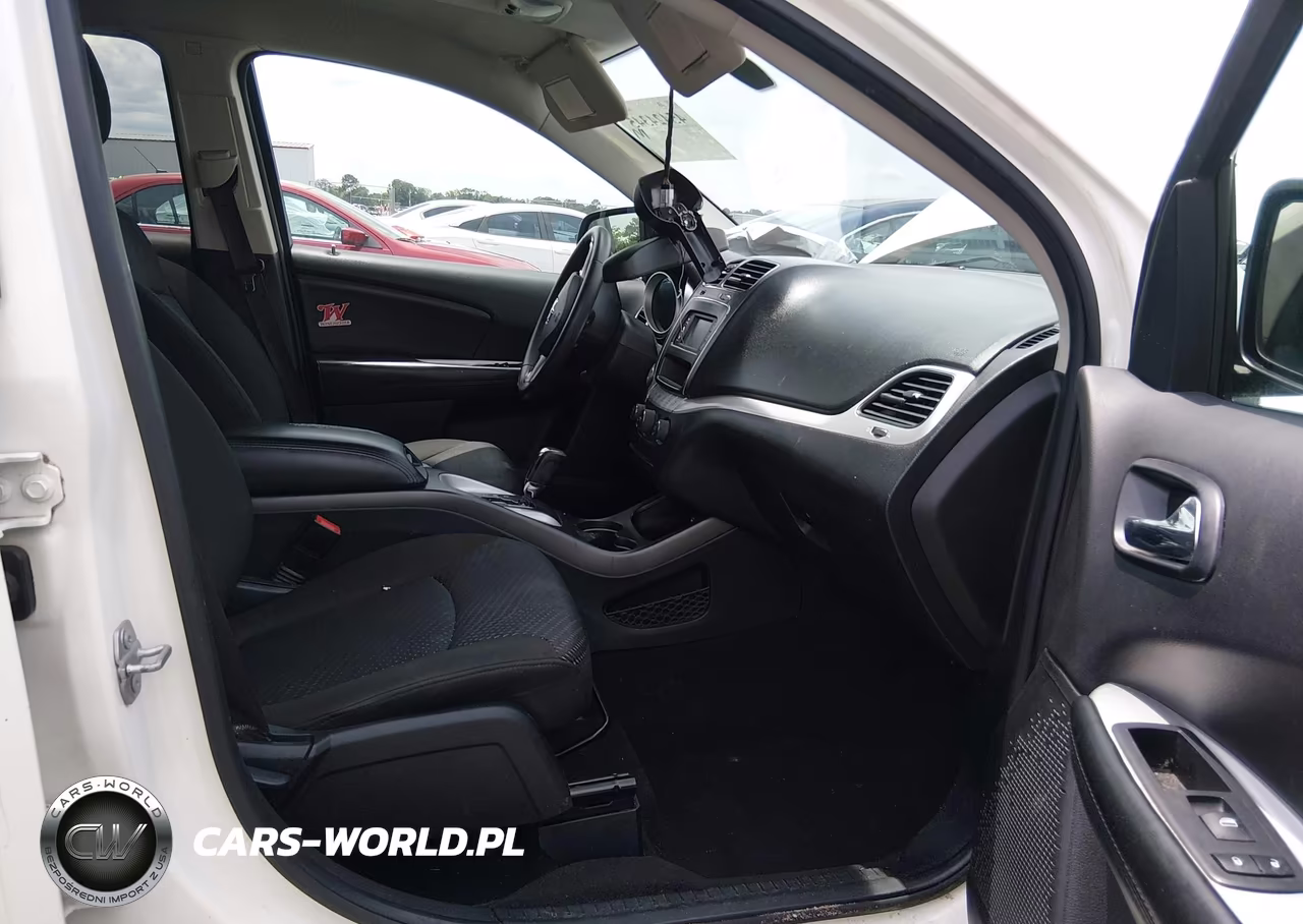 2019 Dodge Journey Se VIN:3C4PDCBB6KT861370 - 5