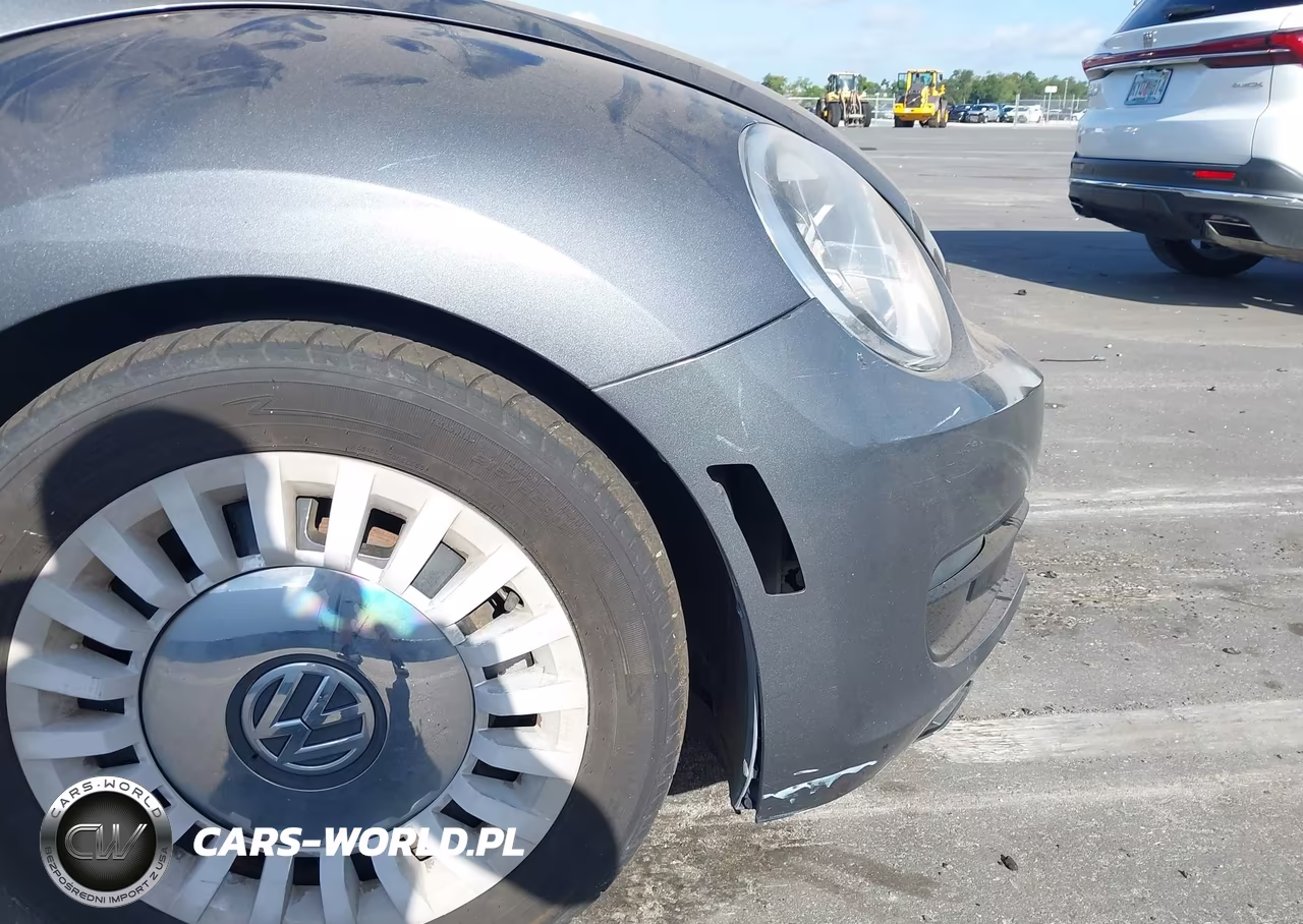 2014 Volkswagen Beetle 1.8T VIN:3VW507AT9EM819971 - 21