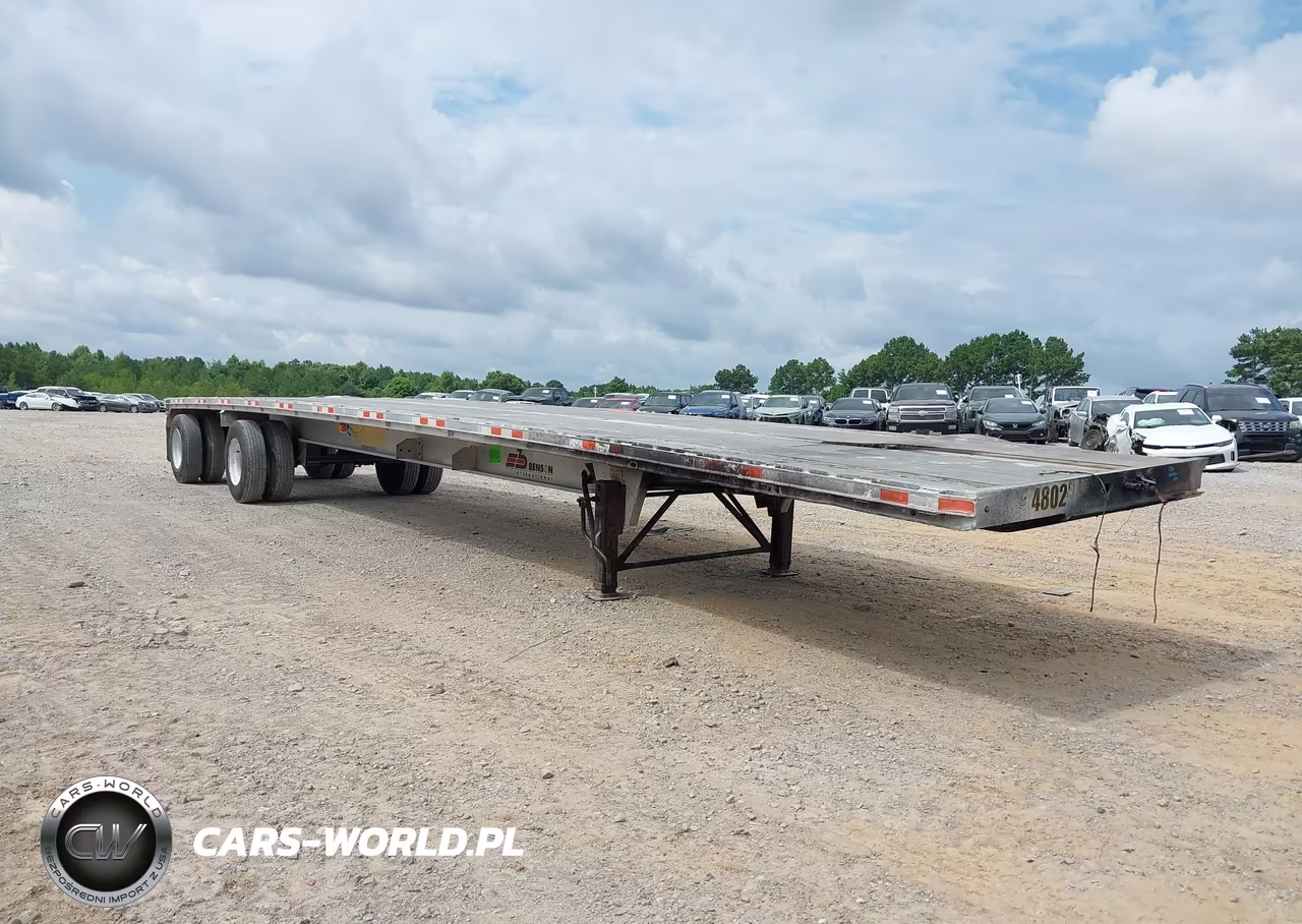 2000 Benson Truck Bodies Flat Bed