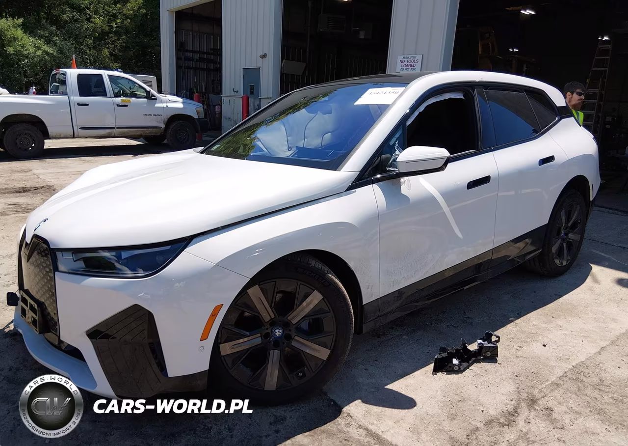 2025 BMW Ix xDrive50 VIN:WB523CF05SCU31200 - 2
