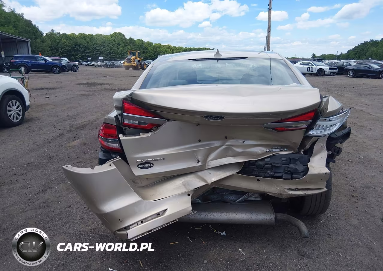 2019 Ford Fusion Hybrid Se VIN:3FA6P0LU8KR156669 - 17