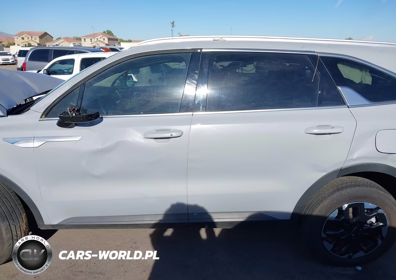 2025 Kia Sorento S VIN:5XYRL4JCXSG369007 - 15