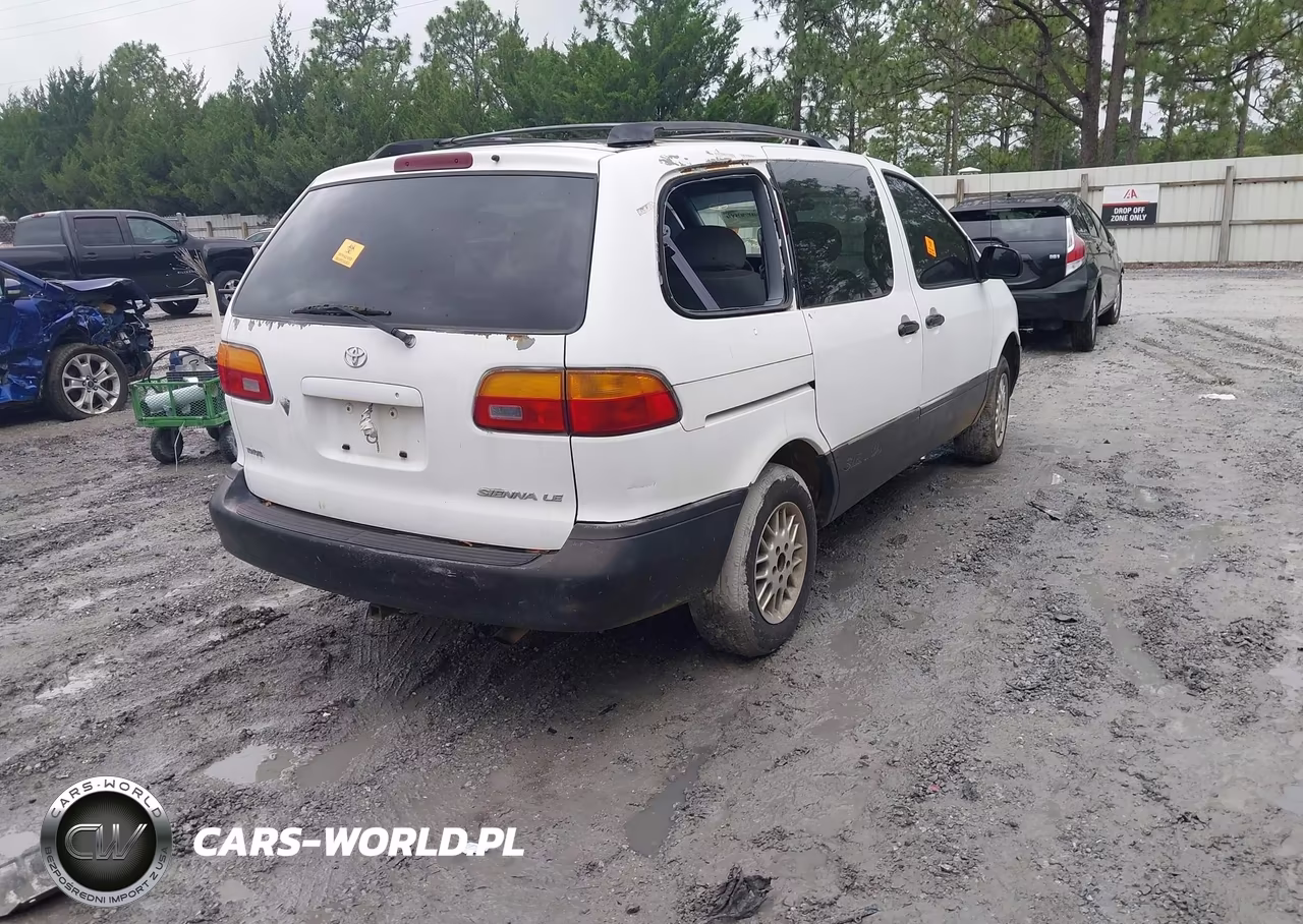 1998 Toyota Sienna Le VIN:4T3ZF13C6WU083102 - 4