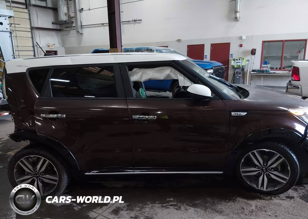 2017 Kia Soul + VIN:KNDJP3A55H7467753 - 12