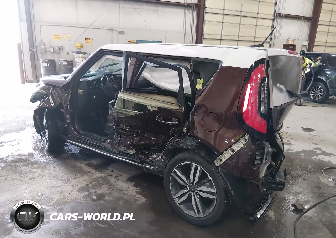 2017 Kia Soul + VIN:KNDJP3A55H7467753 - 3