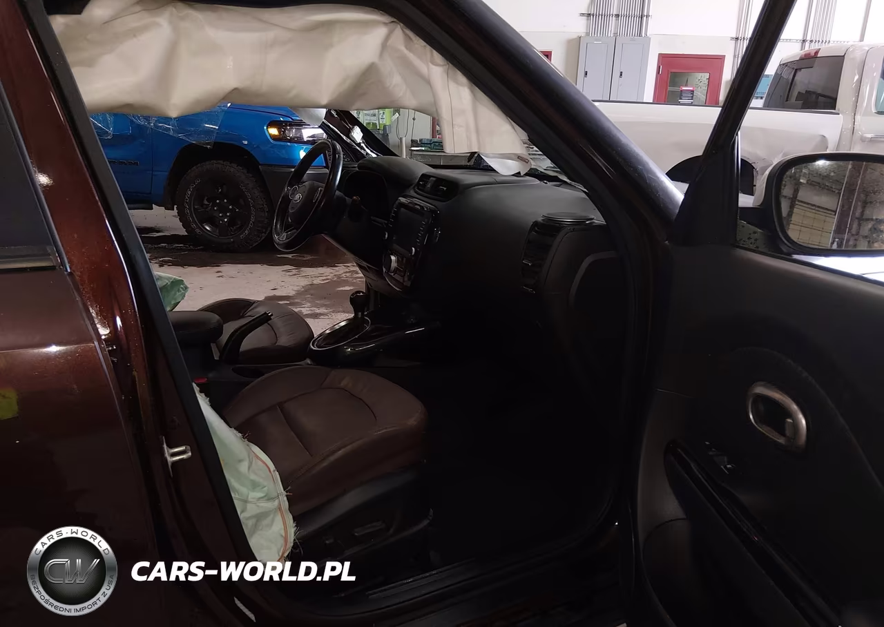 2017 Kia Soul + VIN:KNDJP3A55H7467753 - 5