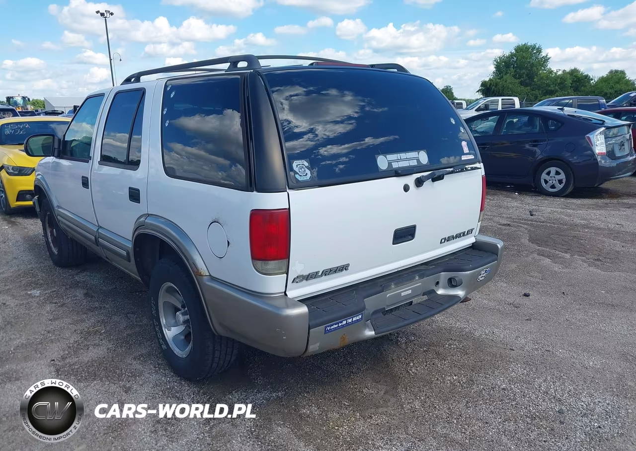 2000 Chevrolet Blazer Lt VIN:1GNCS13W6Y2197227 - 3