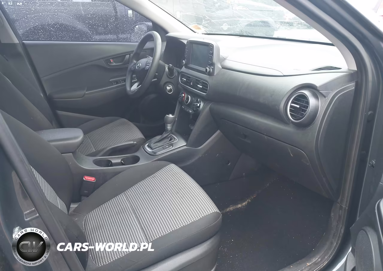 2018 Hyundai Kona Se VIN:KM8K12AA1JU123563 - 5