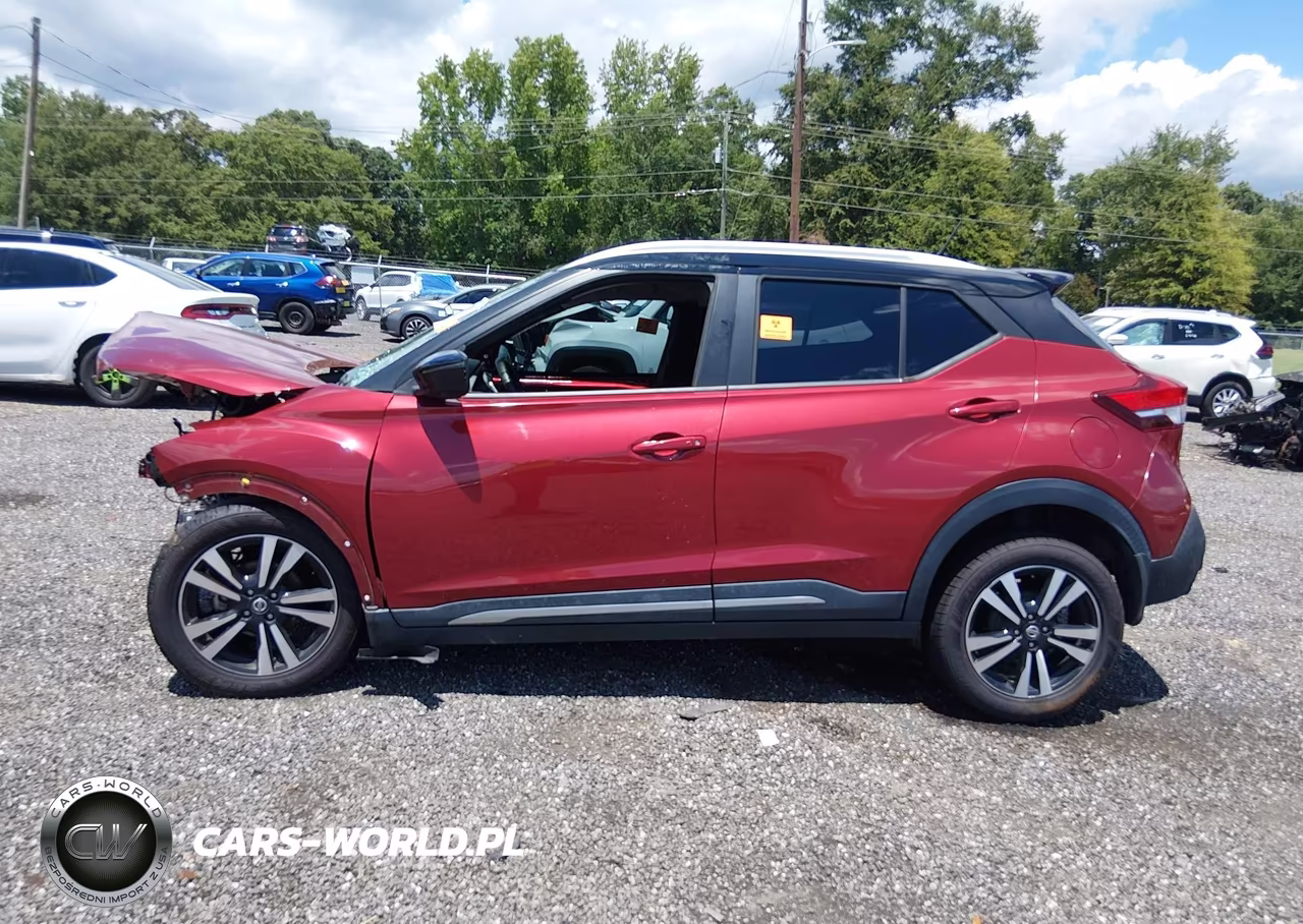 2019 Nissan Kicks Sr VIN:3N1CP5CU0KL480277 - 14